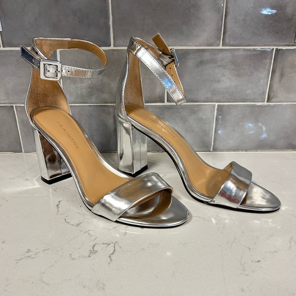 Banana Republic Metallic Silver Heels - Picture 1 of 6